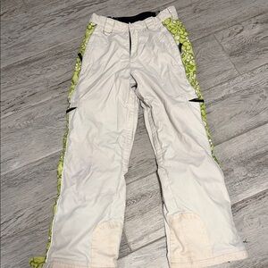 Women’s predator White and Green Floral Ski Snow Pants XS